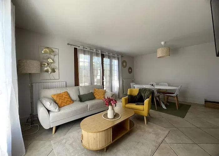 Maison 6 Couchages, 200m Nyaraló *