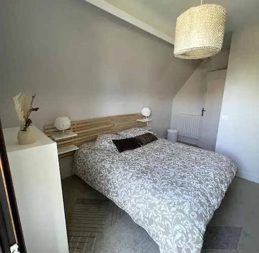 Holiday home Maison 6 Couchages, 200m