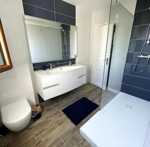 Maison 6 Couchages, 200m Holiday home *